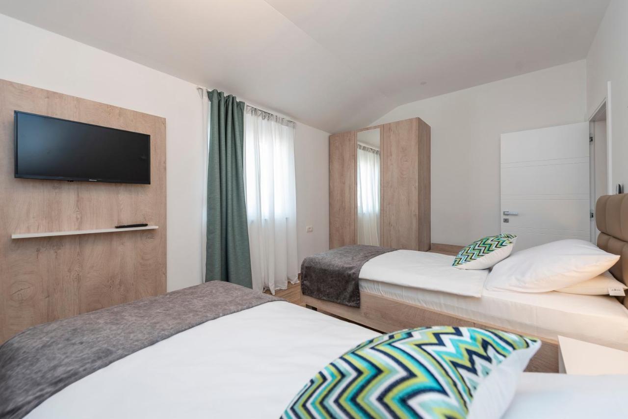 Luxury Apartments - La Vir 1 & 2 Εξωτερικό φωτογραφία
