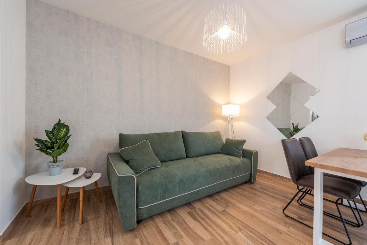 Luxury Apartments - La Vir 1 & 2 Εξωτερικό φωτογραφία